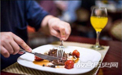 美国人的餐桌礼仪