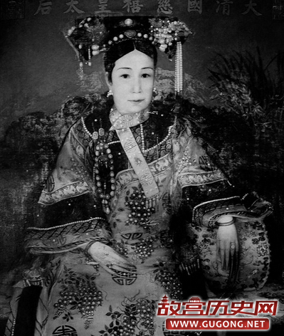 慈禧并非一开始就反对戊戌变法