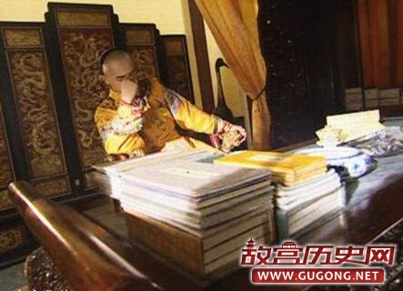 奏折是如何送到皇帝面前的?