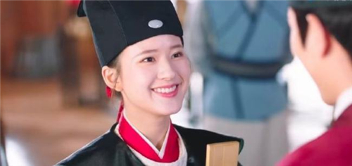 《国子监来了个女弟子》桑祈作为女子为何能进国子监