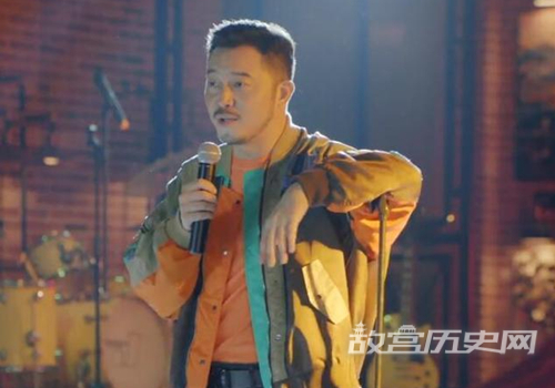 《对你的爱很美》柯雷被揍被爆又被骗