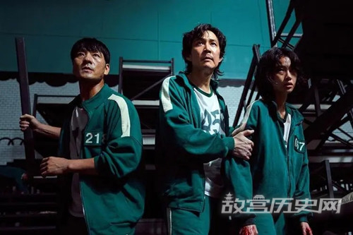 《鱿鱼游戏》警察结局