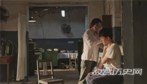《乔家的儿女》乔二强马素芹差几岁?最后在一起了吗