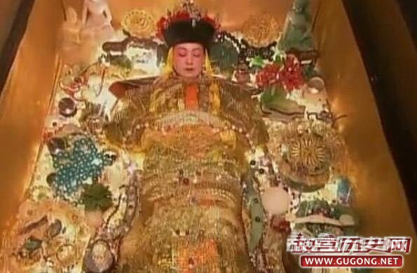 揭秘慈禧出殡时为何如此多的纸人?