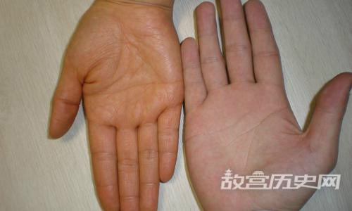 橘子吃多了会变成“小黄人”吗