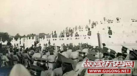 最后的祭天大典 袁世凯因何事吓到腿软?