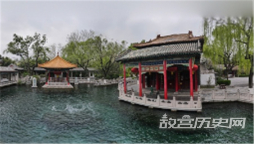 趵突腾空的含义