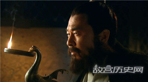 曹操为什么进攻襄樊