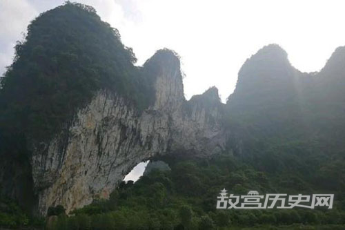 月亮山传说故事