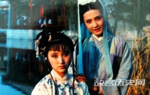 《红楼梦》妙玉为什么两次请喝茶都有林黛玉
