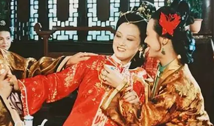 1676426574101715.png 老古话说的“双庚压兔头,遍地起坟头”是什么意思?