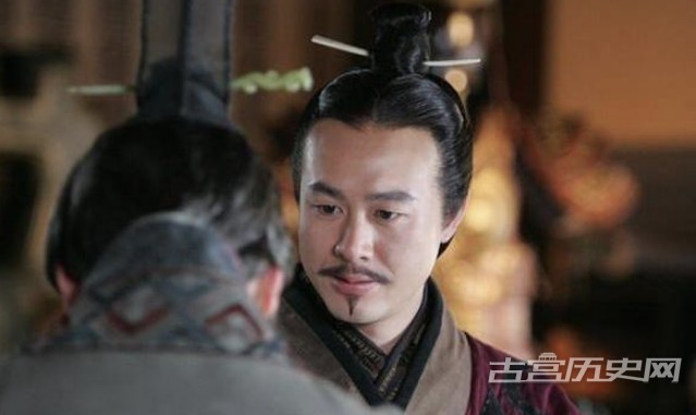1573527655328442.png 杨国忠外出一年多,妻子以外怀孕他居然不生气?