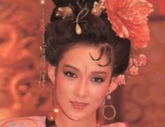 1661055387890418.png 崔妃:曹植的第一任妻子,因穿着朴素的禁令被赐死