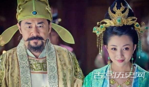 1574820973319041.png 烛影斧声的经过是怎么样的?之后太宗是怎么对待太祖后代的?
