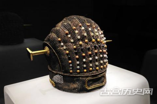1574060284373025.png 古代有一种奇葩刑罚,朱元璋为何用来惩罚儿子?