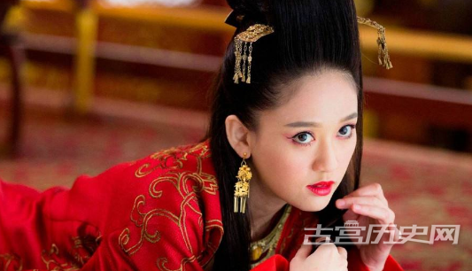 1573113887654153.png 大臣的妻子与皇帝苟且,当上皇后还把丈夫全家灭口