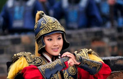 1571049606704945.png 花木兰是如何隐藏女子身份12年的?木兰需要解决哪些问题?
