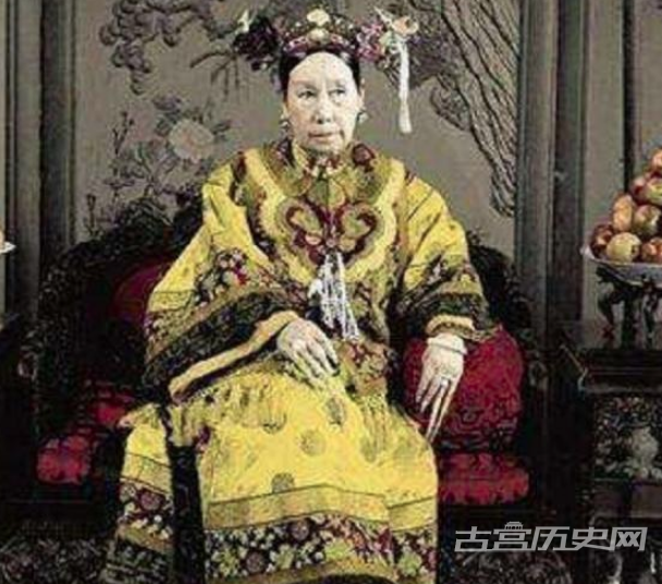 1569485784536268.png 慈禧太后从紫禁城逃出来,为什么不带护卫?