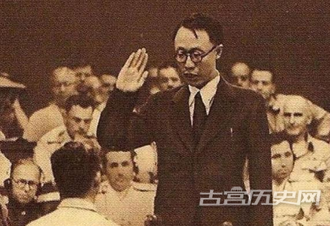 1570525363574472.png 溥仪出狱后看到太监为什么心惊?太监做了什么?