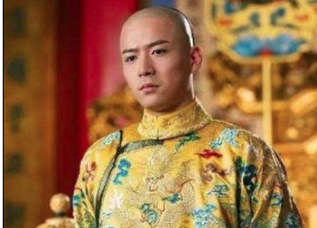 1567214943458161.png 咸丰喜欢一小脚女人,慈禧为什么把她杀了?